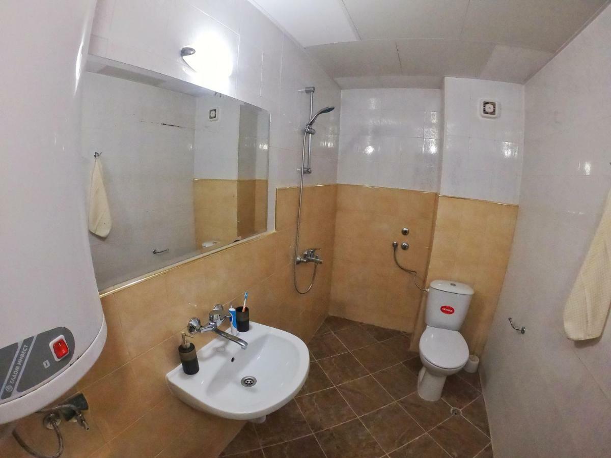 Apartment In St. Vlas With Terrace Sveti Vlas Eksteriør bilde